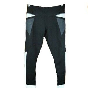 Zella Black & White Ankle Length Leggings SM